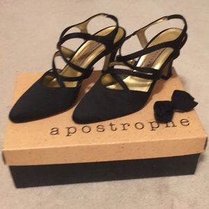 Apostrophe Heels Size 6 Black
